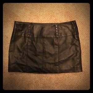 Black faux leather mini skirt